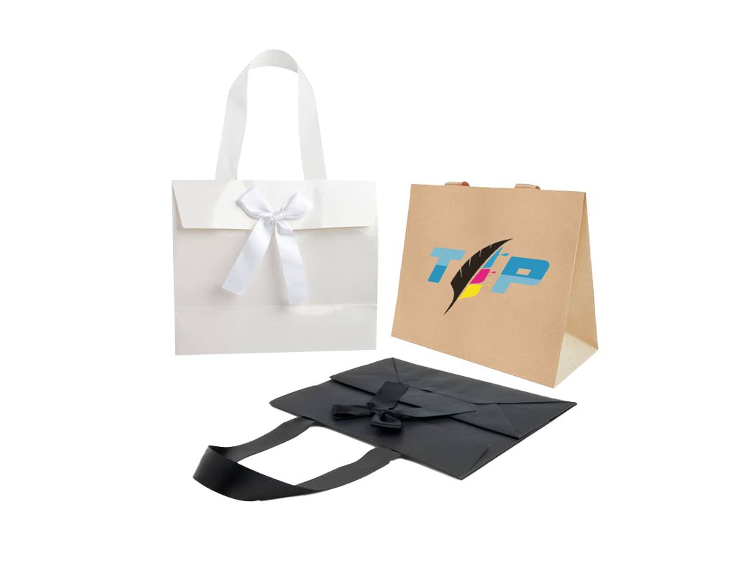 Sacchetti regalo con nastro satinato