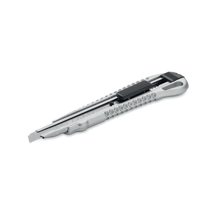 TRACTA. Coltello retrattile