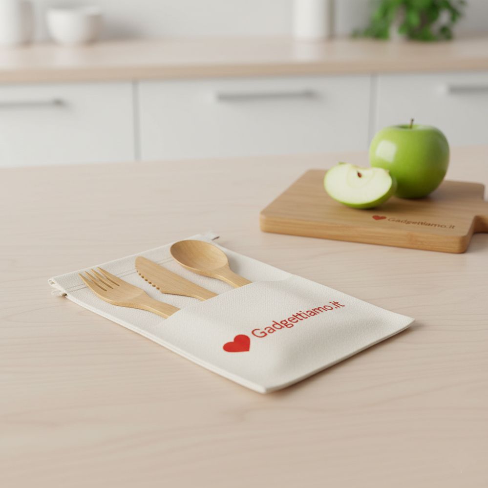 Posate , coltelli e taglieri personalizzati