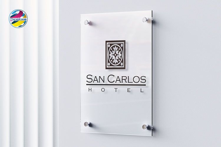 Targhe in Plexiglass