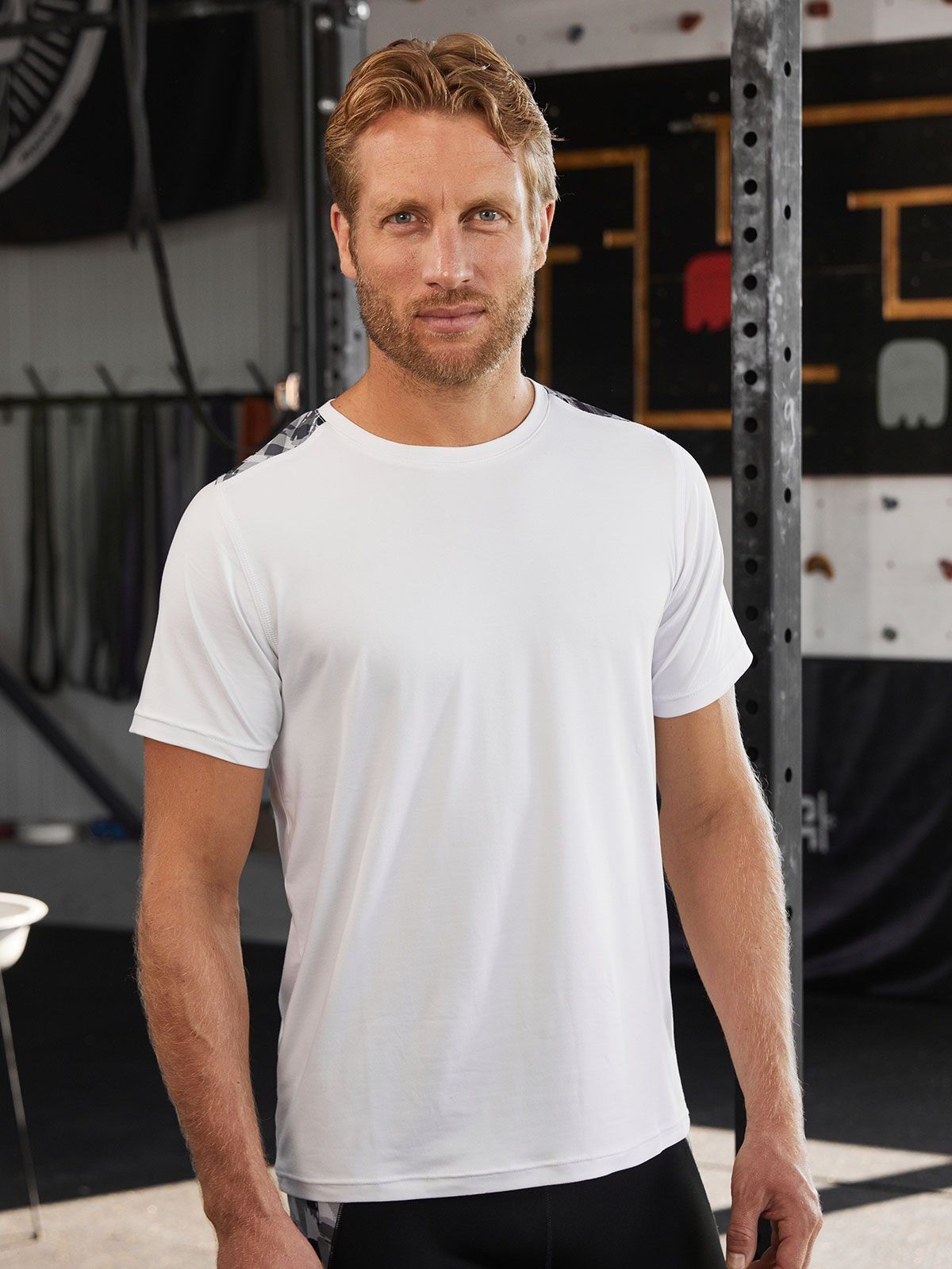 Men's Sports Shirt - daiber