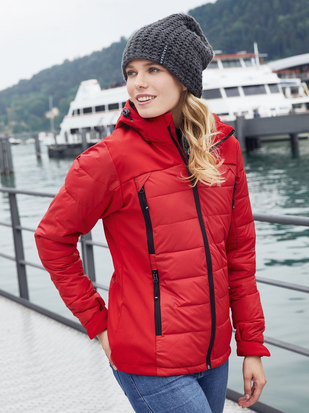Ladies' Outdoor Hybrid Jacket - daiber