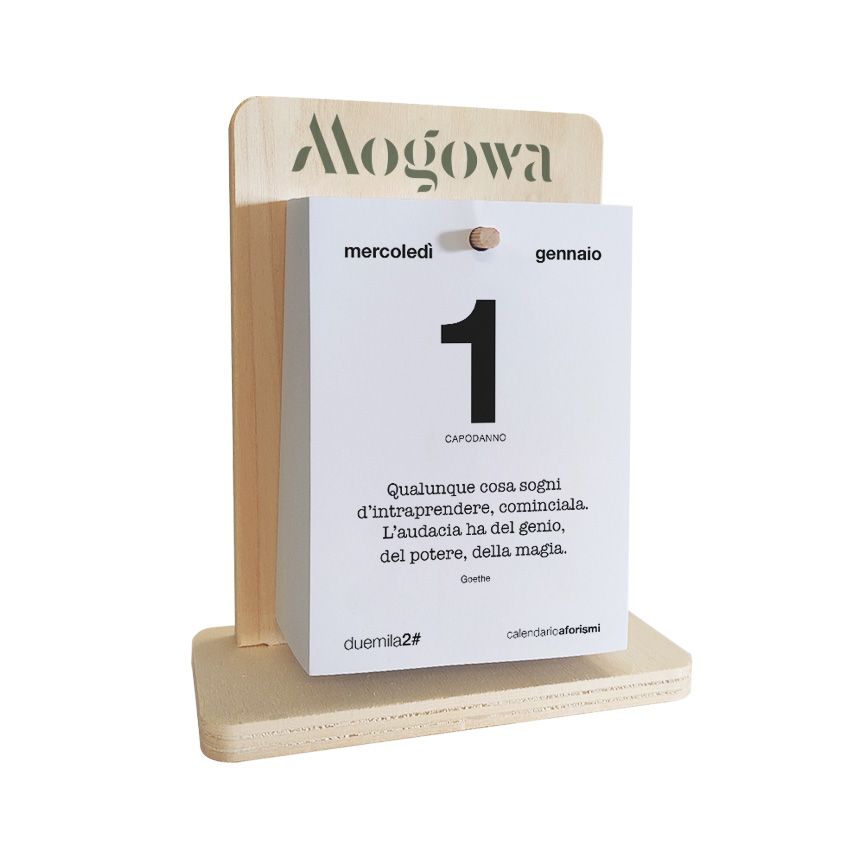 Calendario da tavolo con aforismi con base in legno
